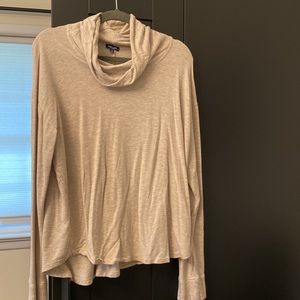 Splendid Loungwesr Sweater